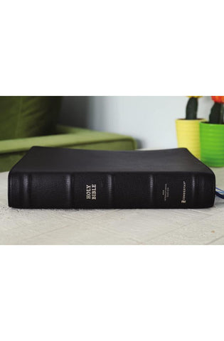 Image of NIV, Thompson Chain-Reference Bible, Premium Goatskin Leather, Black, Premier Collection, Black Letter, Art Gilded Edges, Comfort Print