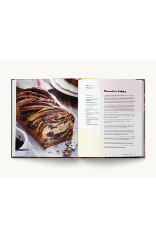 Image of Chocolate Desserts: Over 100 Essential Recipes for the Chocolate Lover