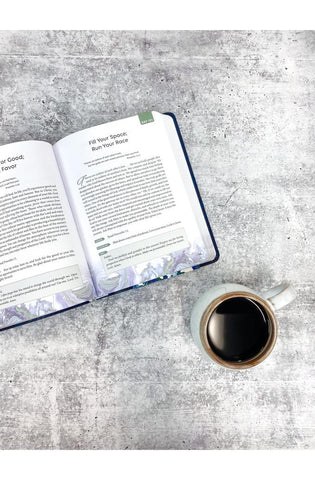 Image of Prevail: 365 Days of Enduring Strength from God's Word