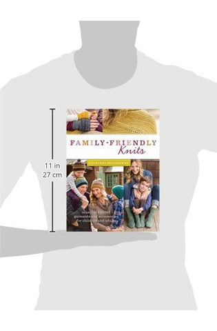 Image of Family-Friendly Knits: Seasonal Knitted Garments and Accessories for Children and Adults