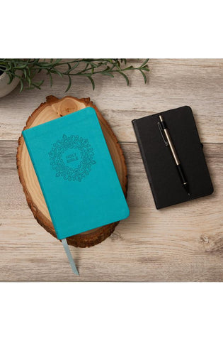 Image of NKJV, Thinline Bible, Compact, Leathersoft, Blue, Red Letter, Comfort Print: Holy Bible, New King James Version