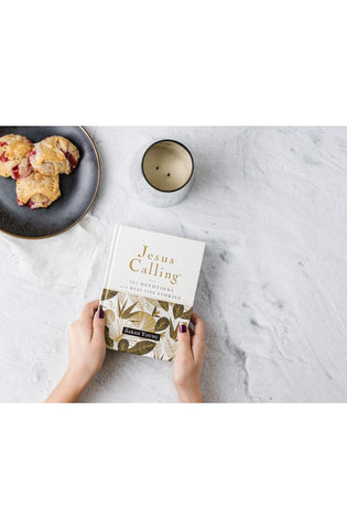 Image of Jesus Calling, 365 Devotions with Real-Life Stories, Hardcover, with Full Scriptures: Encouragement and Reassurance for Daily Life (A 365-Day Devotional)